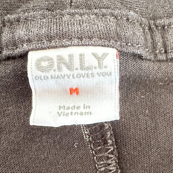 Old Navy Black Chemise and Robe Nursing and Postpartum Set - Picture 2 of 7